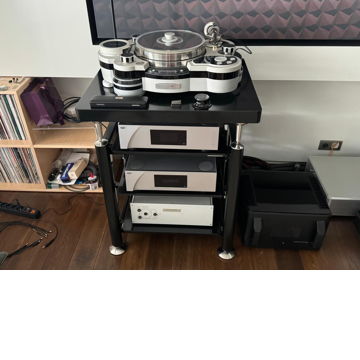 Artesania Audio Air Force One rack