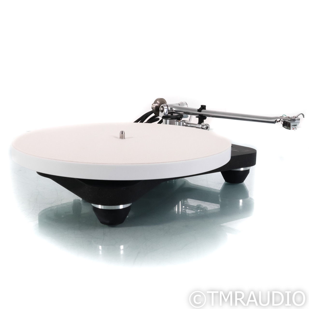 Rega Planar 10 Turntable; With Rega Apheta 3 MC Cart (6... 2