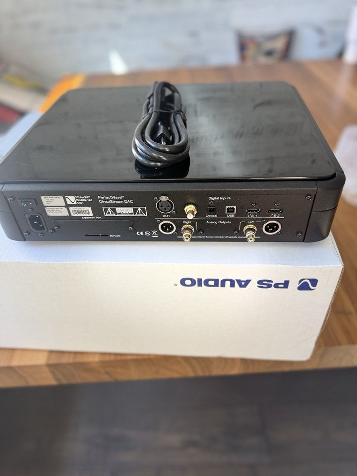 PS Audio PerfectWave DirectStream DAC 3
