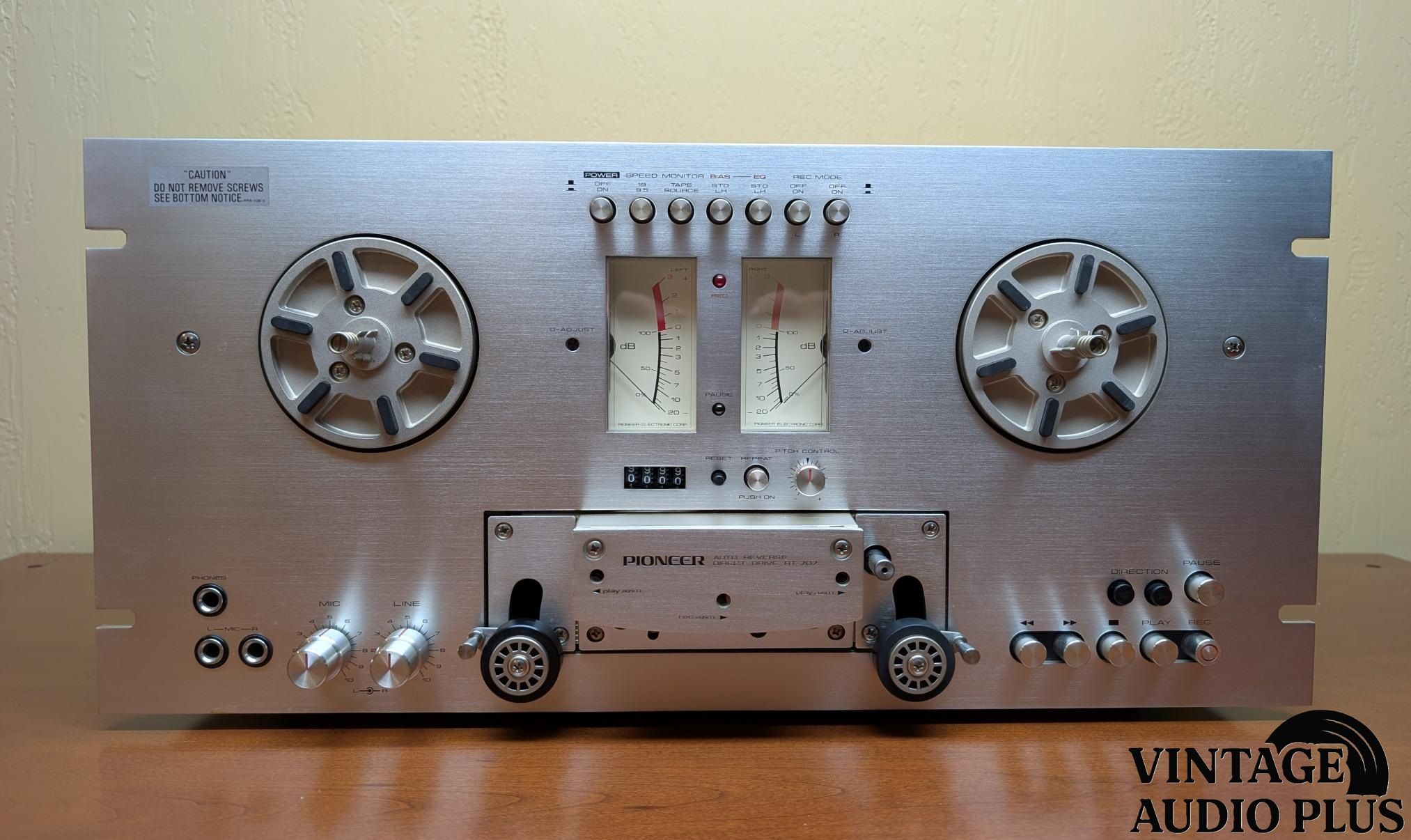 Pioneer RT-707 1/4” 2-Channel 4-Track Tape Recorder (19...