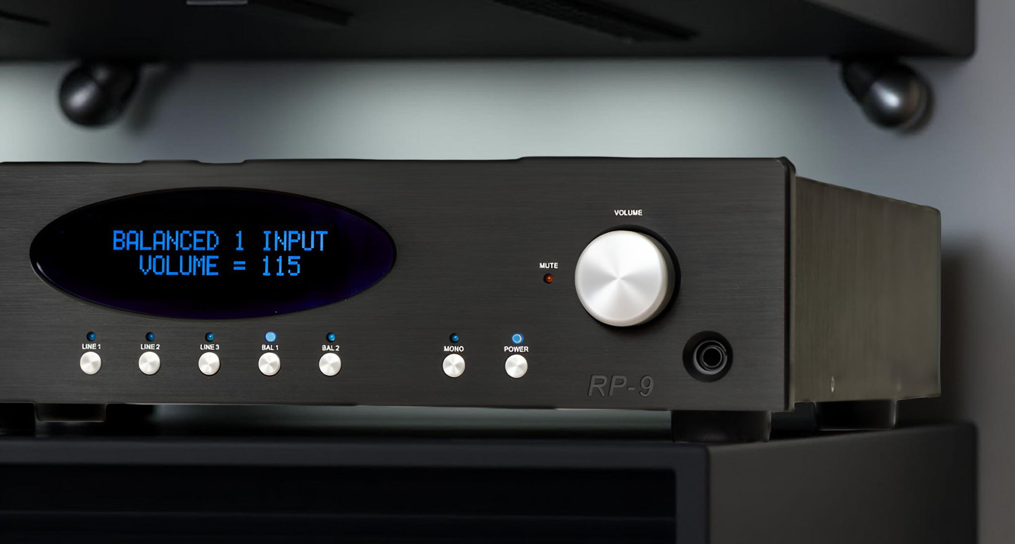 Rogue Audio RP-9 Fully Balanced Tube Preamplifier - Black 2