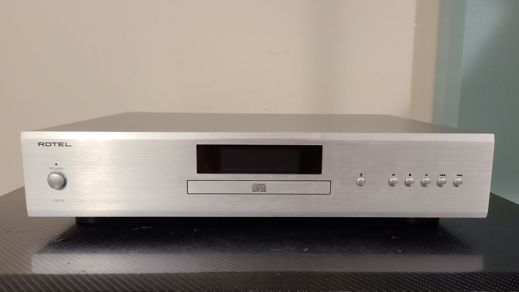 Rotel CD11 CD player 4