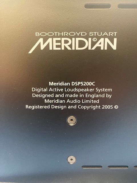 Meridian DSP5200HC Center Channel Speaker (Gloss Silver) 13