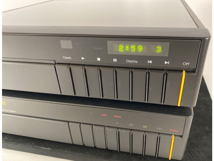 Meridian 500 Series - 506 CD Transport with 563 DAC and MSR+ Remote