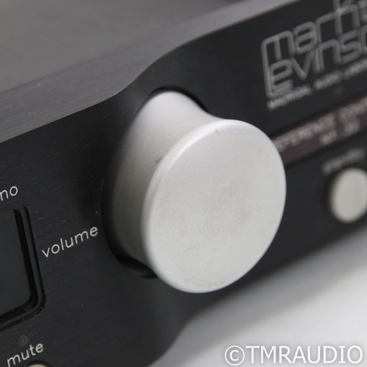 Mark Levinson No. 32 Reference Stereo Preamplifier; No.... 12