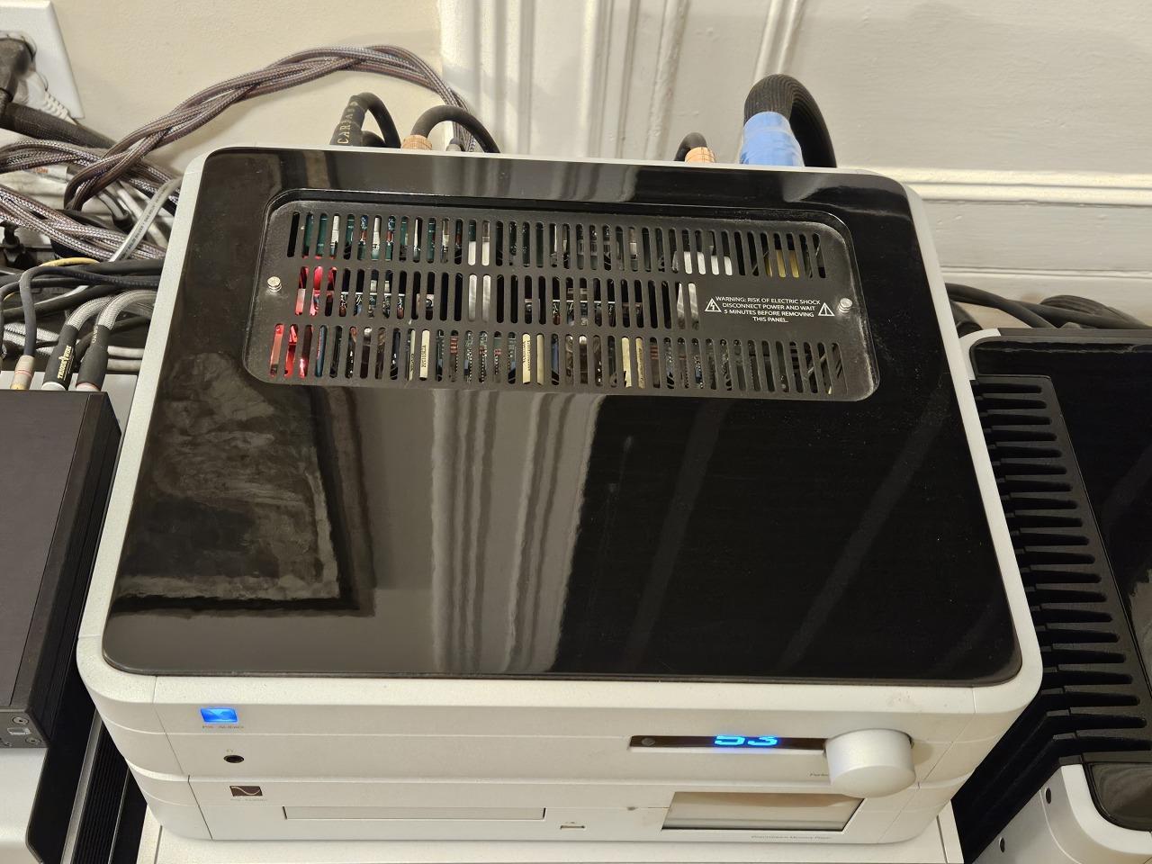 PS Audio BHK Signature Preamp 2