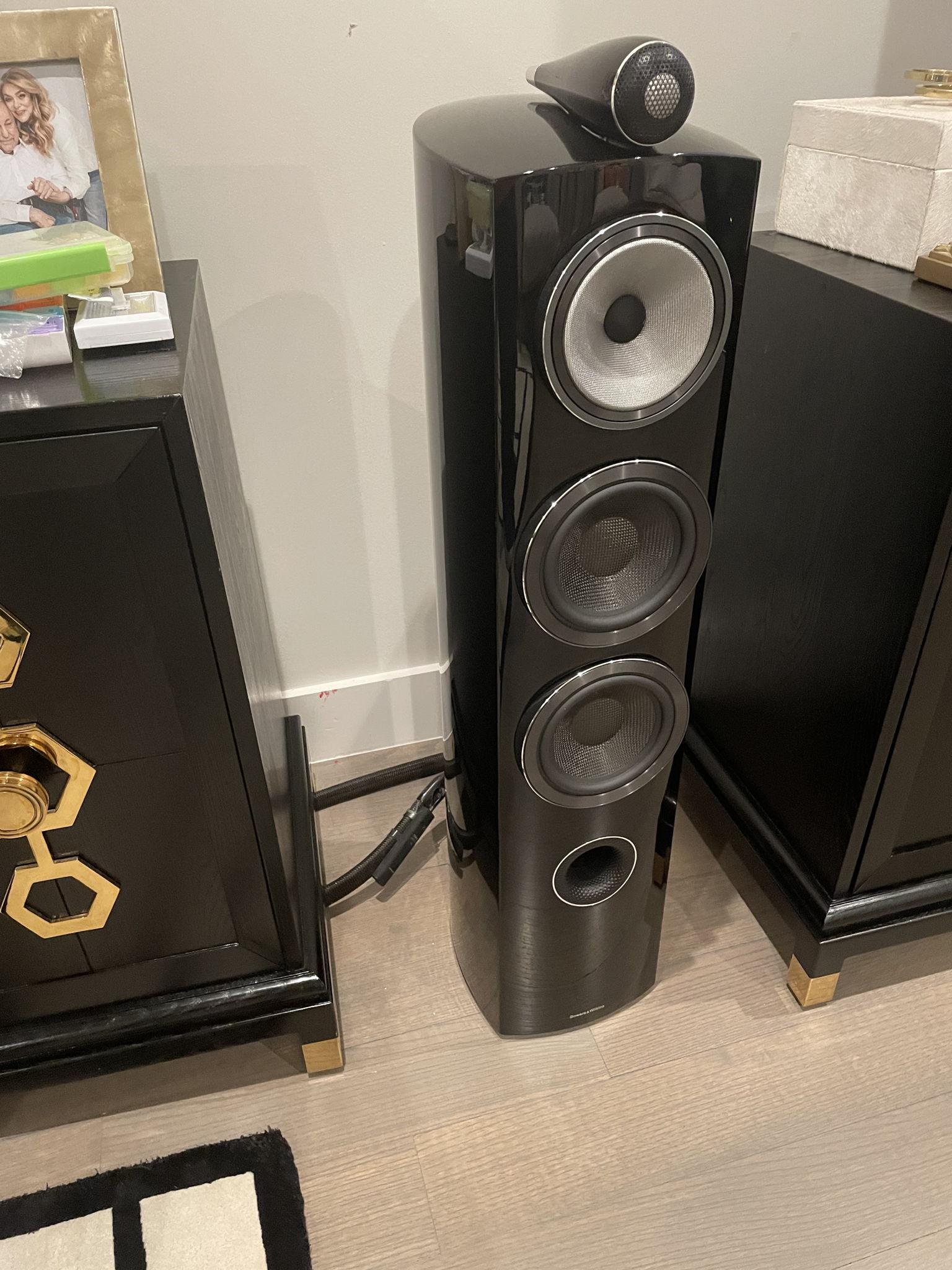 Bowers & Wilkins 804 D3 Speakers In Gloss Black - Like New