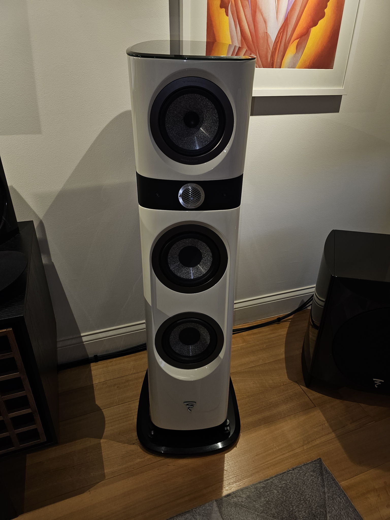 Exceptional Focal Sopra 2 speakers mint