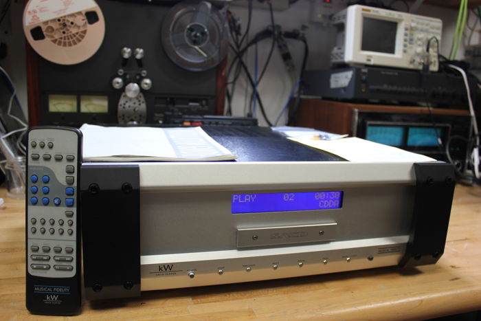 Musical Fidelity KW SACD/CD Tube Based Player w/ Remote...