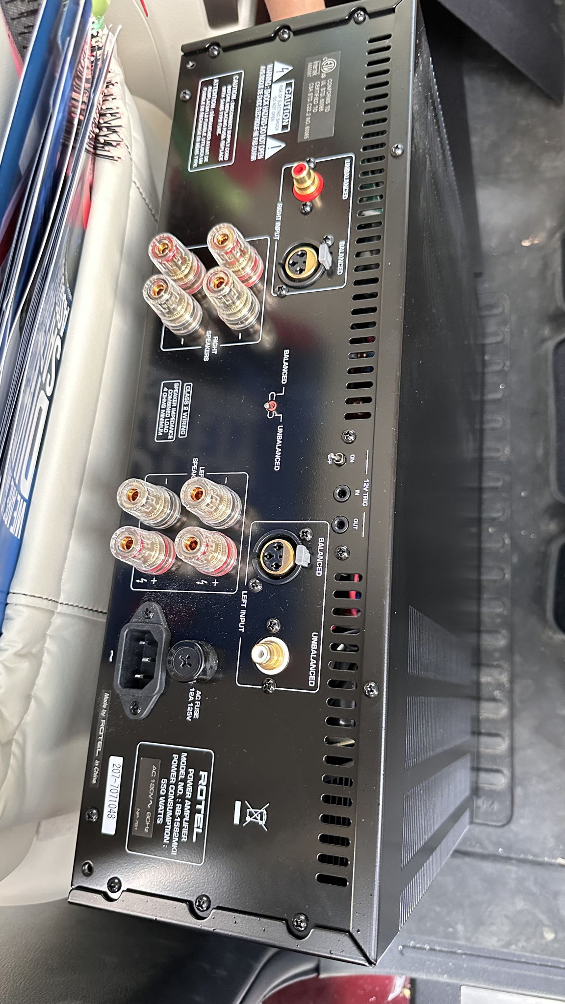 Rotel RB1582 Mkll stereo amplifier 4