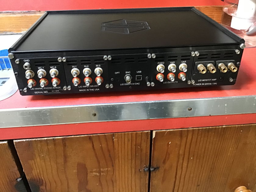 Vinnie Rossi LIO integrated amp *** loaded - DAC, headphone stage, phono ***