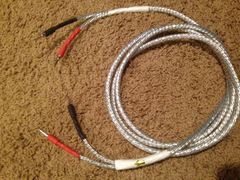 Core Power Technologies Defiant Diamond Speaker cables 2.5 meters