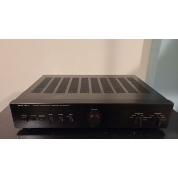 Rotel RA-971 mkii Integrated Amplifier.