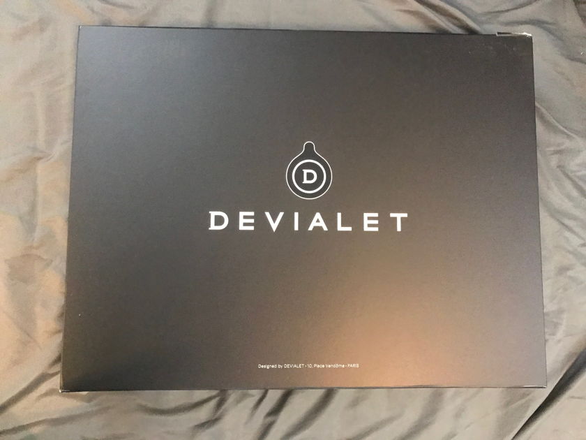 Devialet 200 - Integrated amplifier/Streaming DAC - San Francisco