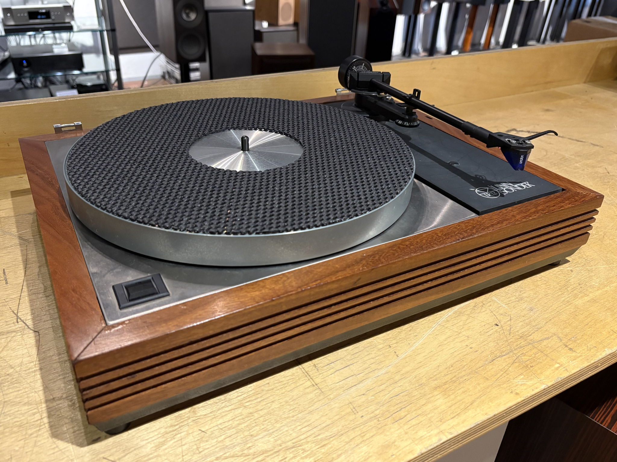 Linn Sondek LP12 Turntable w/ Linn Basik Plus Tonearm &...