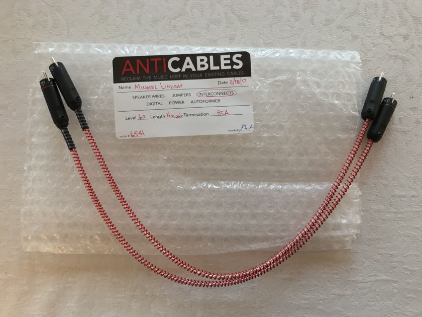 ANTICABLES Level 6.2 "ABSOLUTE Signature" Analog Interconnects 0.5M