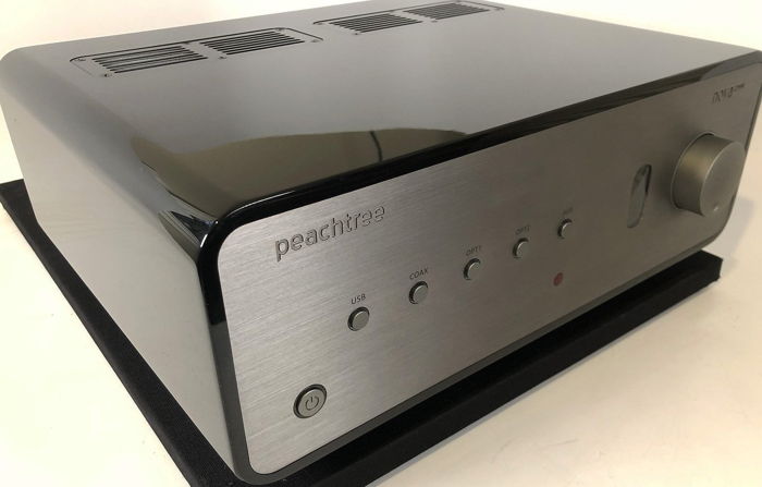 Peachtree Audio nova 220SE Integrated Amp / DAC / Headp...