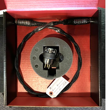 Synergistic Research AtmosphereX Alive XLR, Balanced AE...