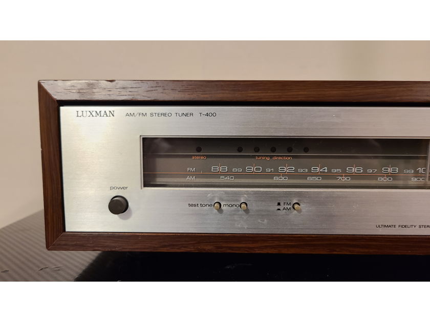 Luxman T-400 AM/FM Stereo Tuner