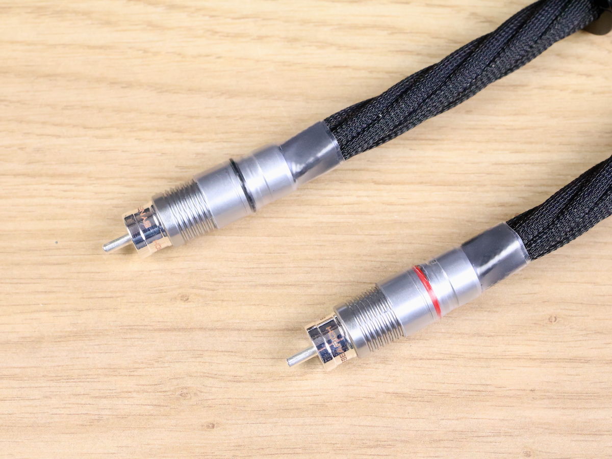 Synergistic Research SRX XL highend audio interconnects... 3