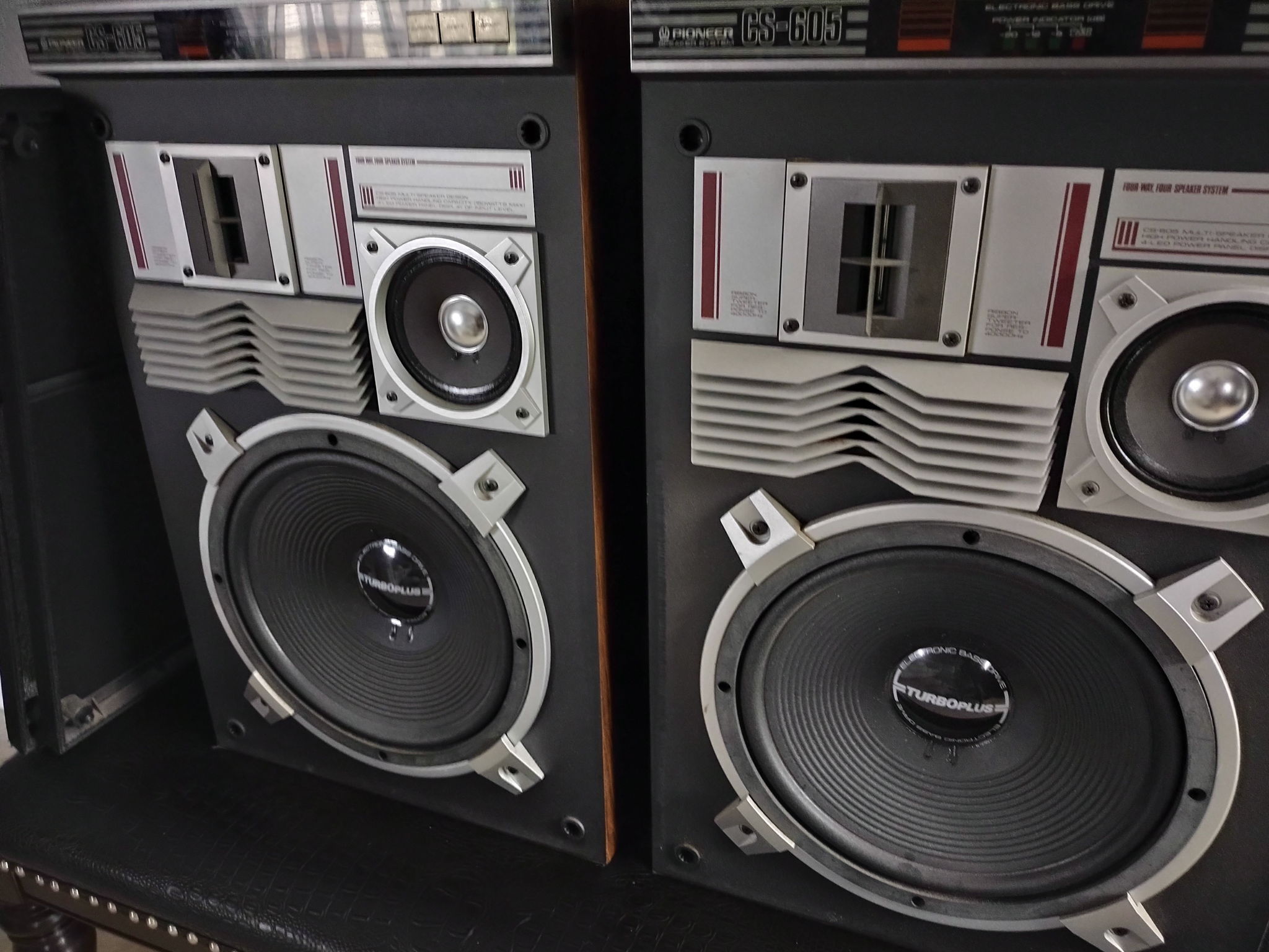 Vintage Pioneer CS-605, 4 way, Turbo Plus Speakers 2