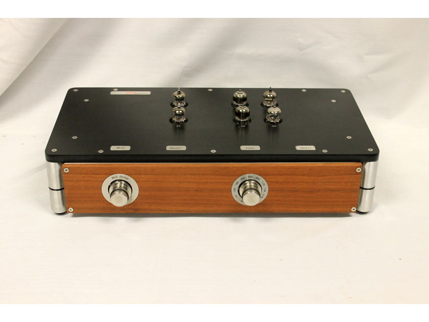 Doshi Audio Alaap V2.1 Phono Stage w/ PSU & Custom Wood Panels