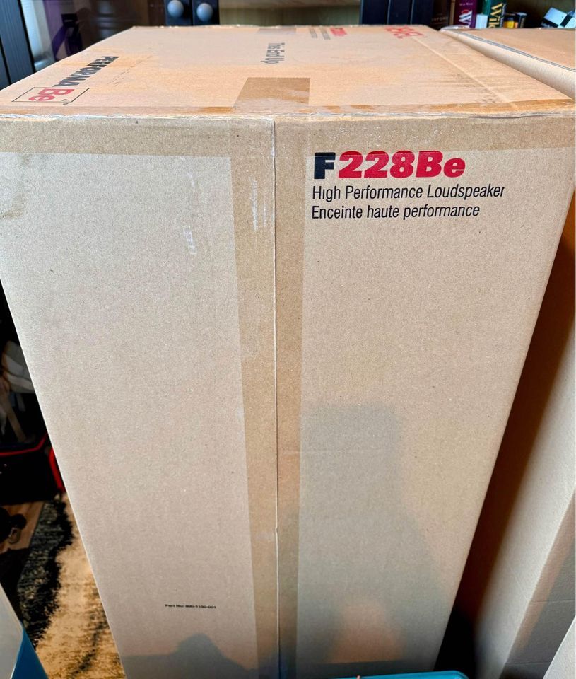 NIB Revel F228Be speaker pair - walnut 5