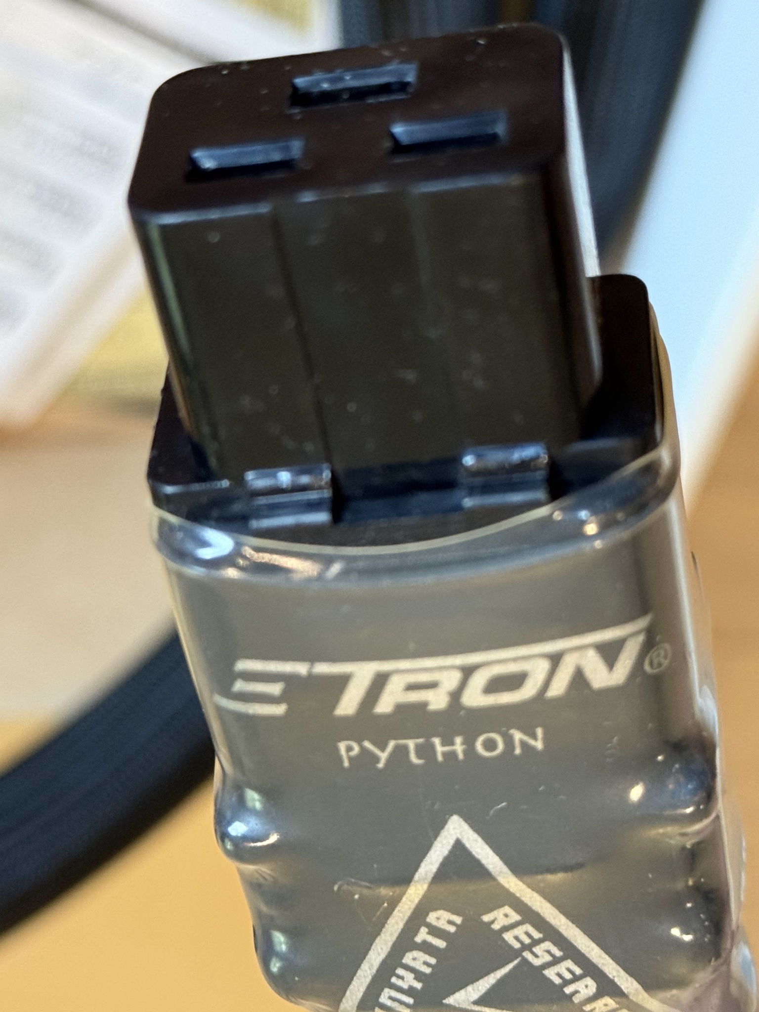 Shunyata Research Zi-Tron Zitron Python Serial 1739 1.7... 5