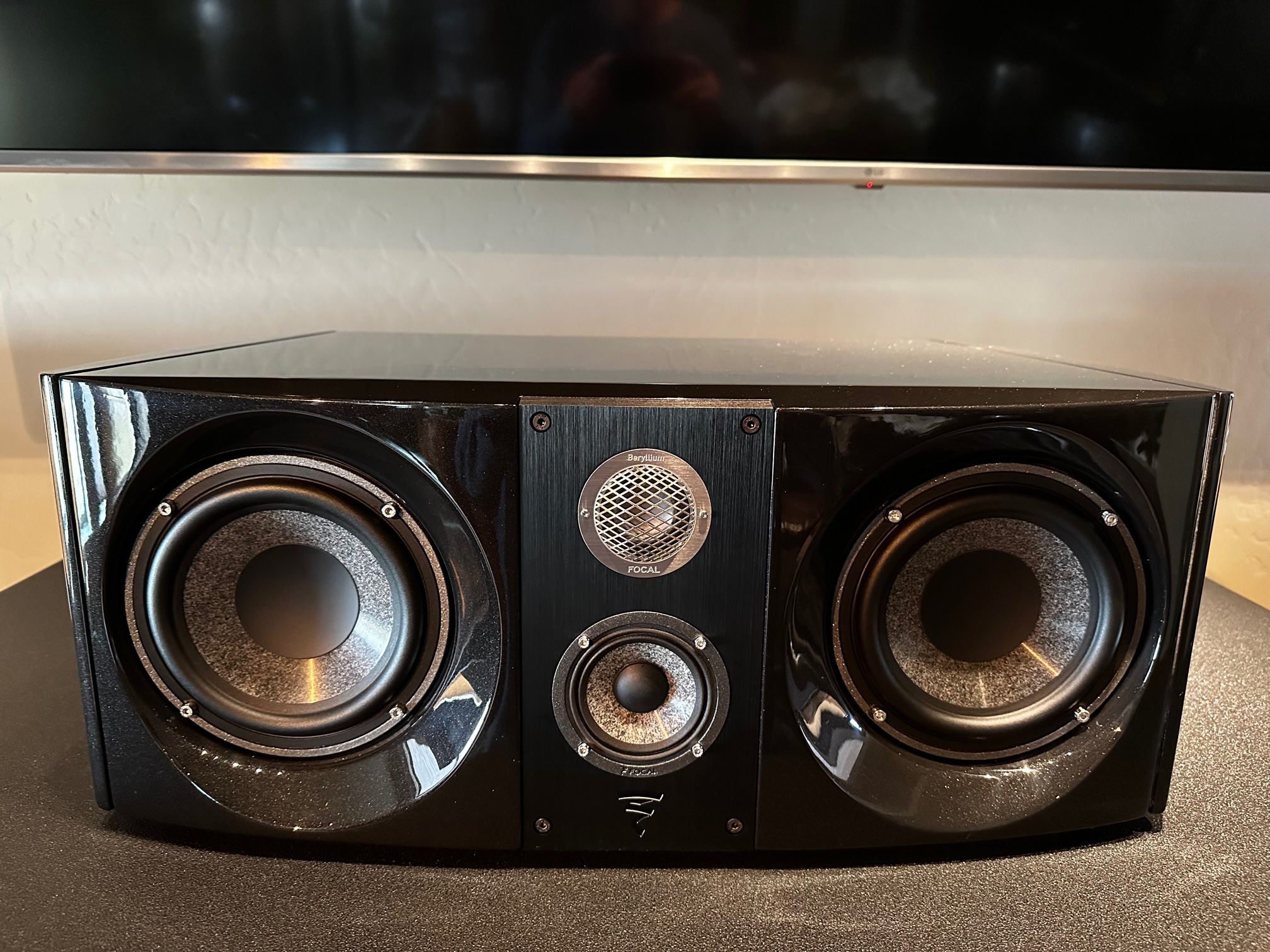 Brand New Focal Sopra # 3 Center Channel 2