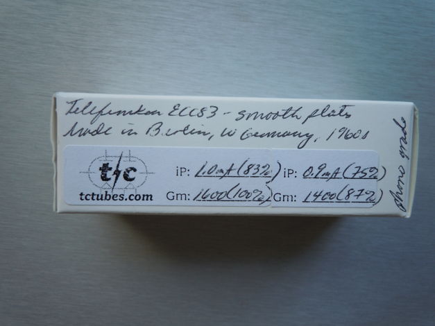 Telefunken smooth plate 12AX7 (ECC83)
