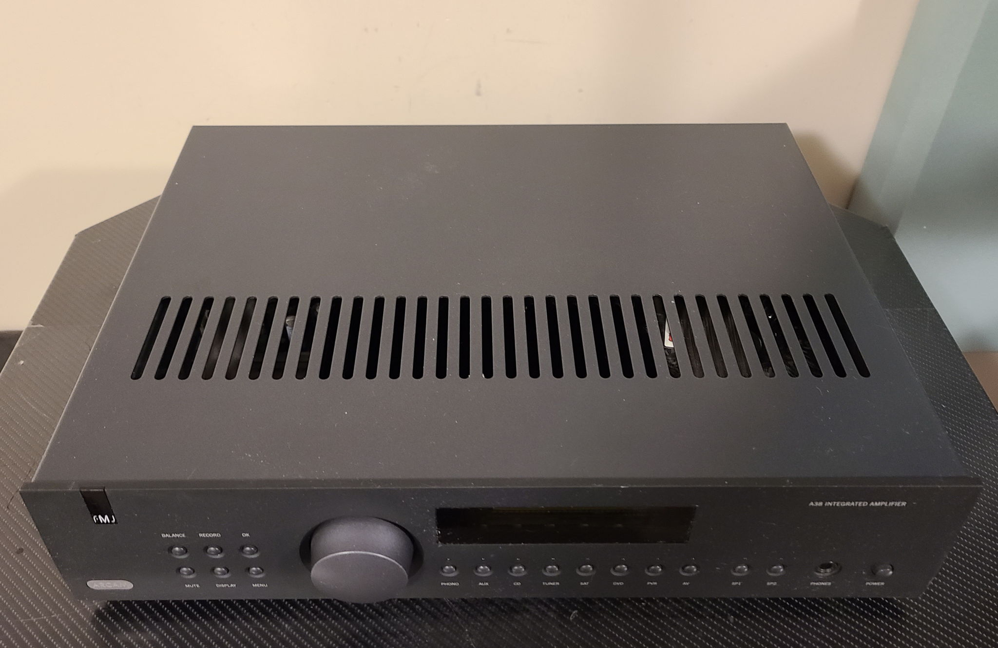 Arcam FMJ A38 Integrated Amplifier. 3