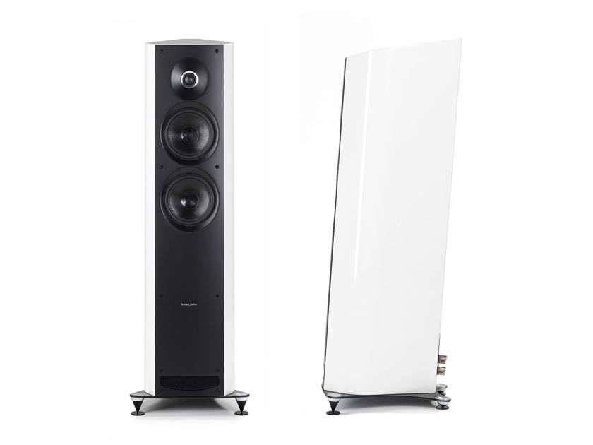 Sonus Faber Venere 2.5 Brand new sealed Pair Gloss white speakers made in Italy