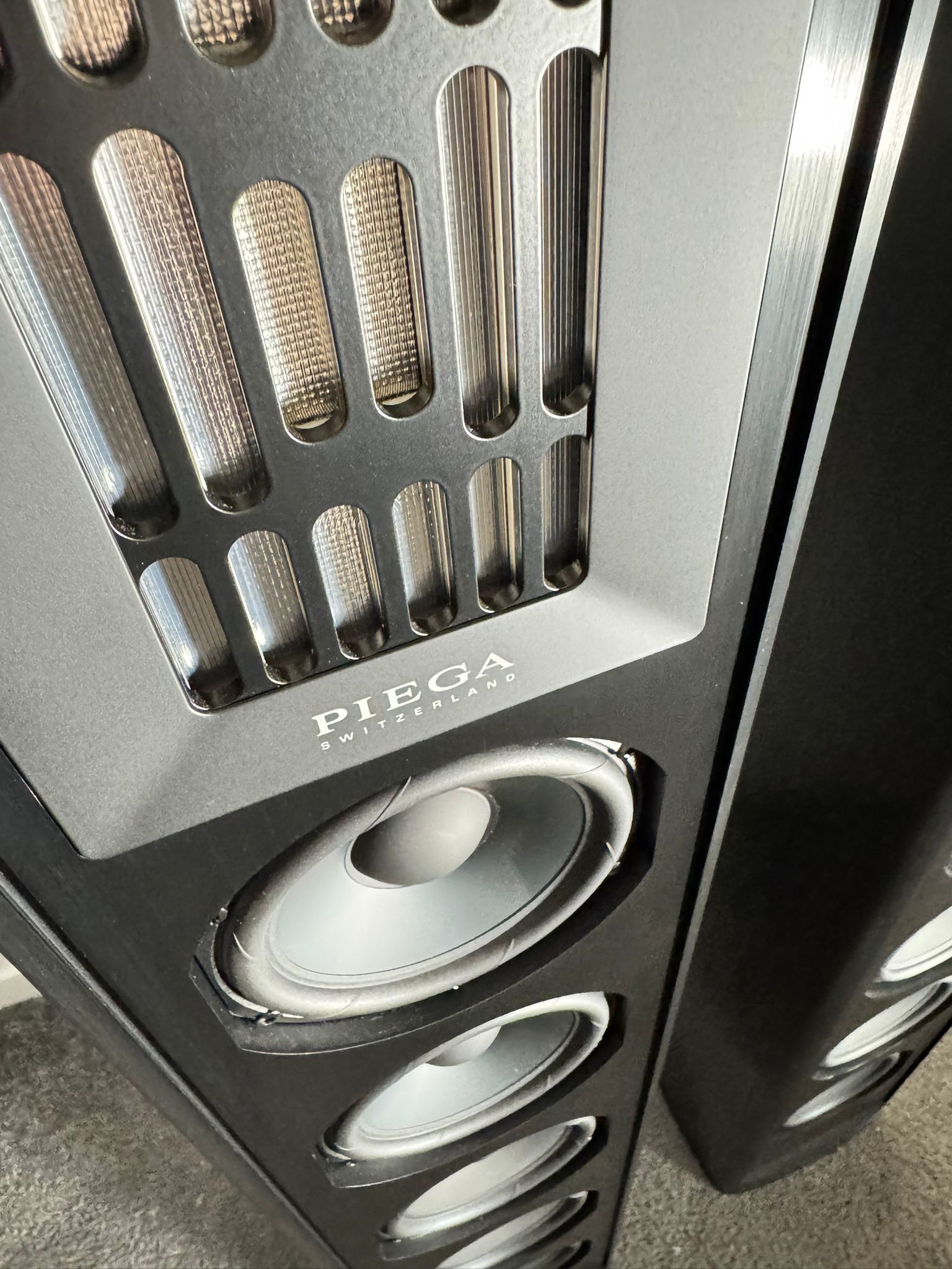 Piega Coax 611 speakers in black ex demo 6