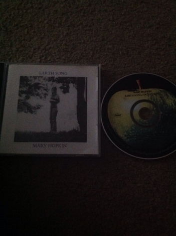 Mary Hopkin Earth Song/Ocean Song Apple Records Compact...