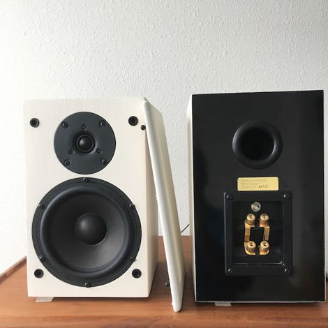 Prophile Reference 1 Bookshelf Speakers with Paper/Wool...
