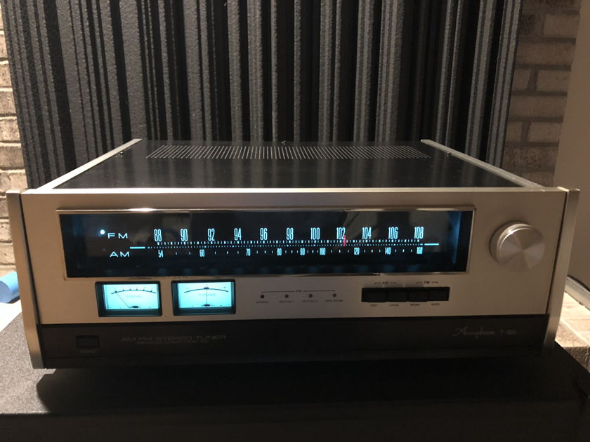 Accuphase T100