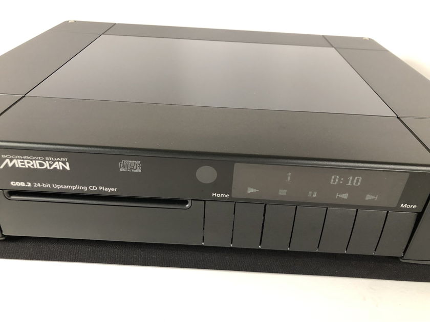 Meridian G08.2 - 24-Bit Upsampling CD Player with Dual Remotes