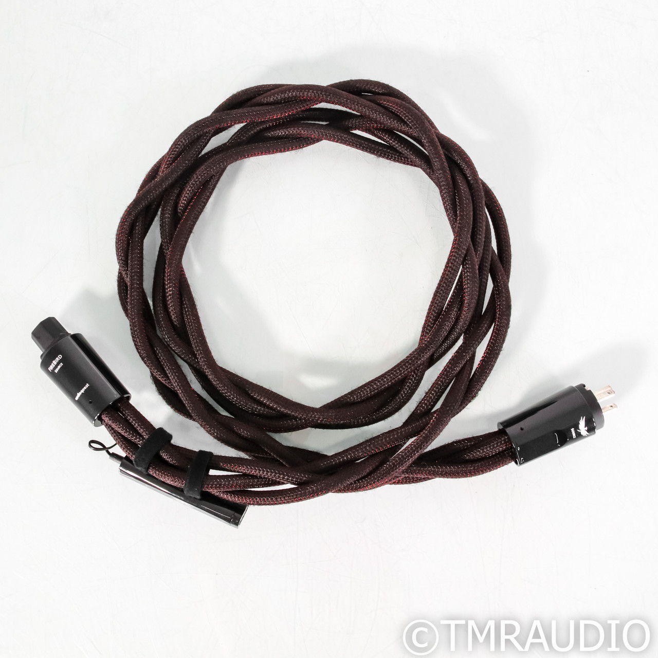 AudioQuest Firebird Source Power Cable; 2m AC Cord (67994) 3