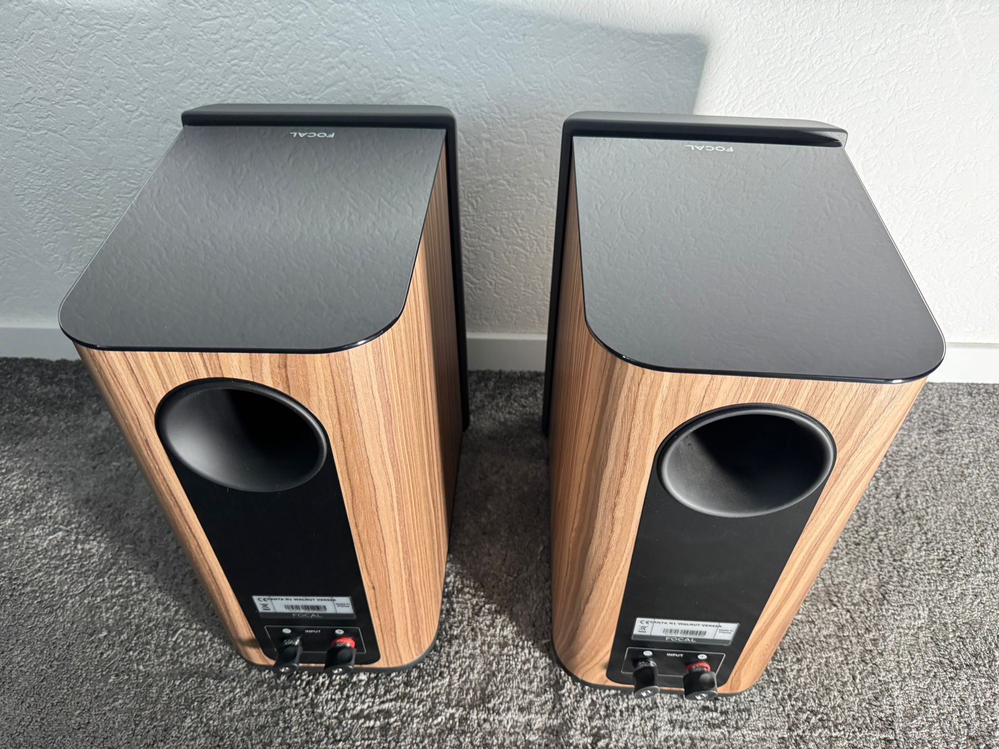 Focal Kanta no. 1 speakers in walnut-grey with stands f... 7