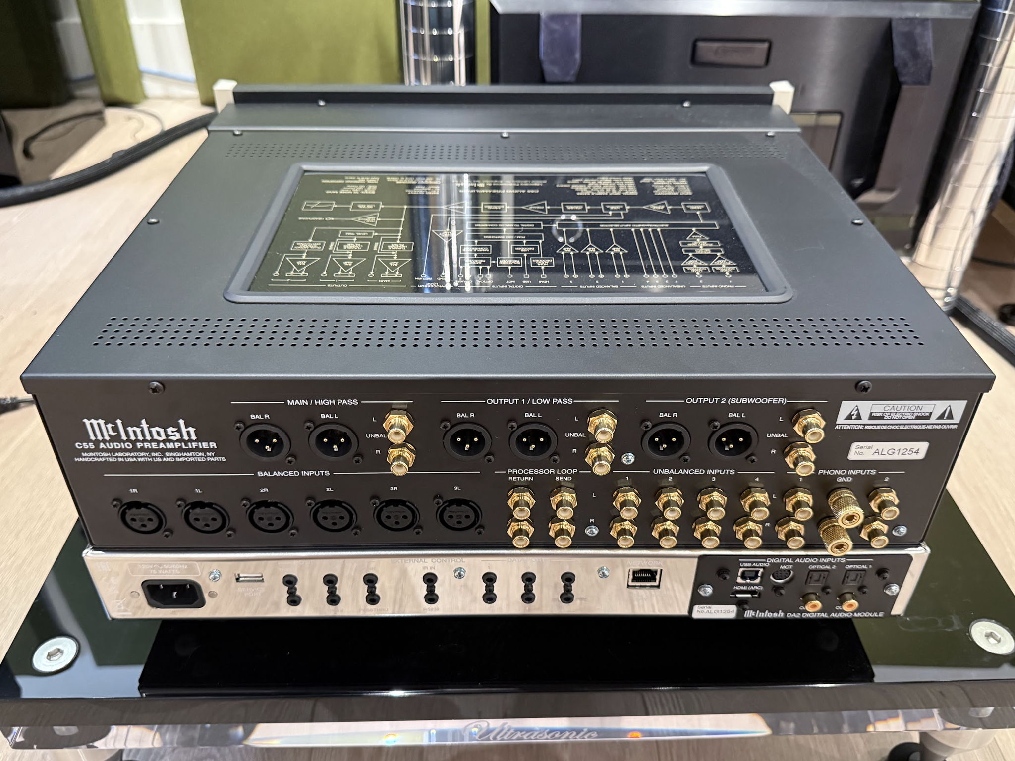 McIntosh C55 2-Channel Audio Preamplifier w Box and Rem... 10