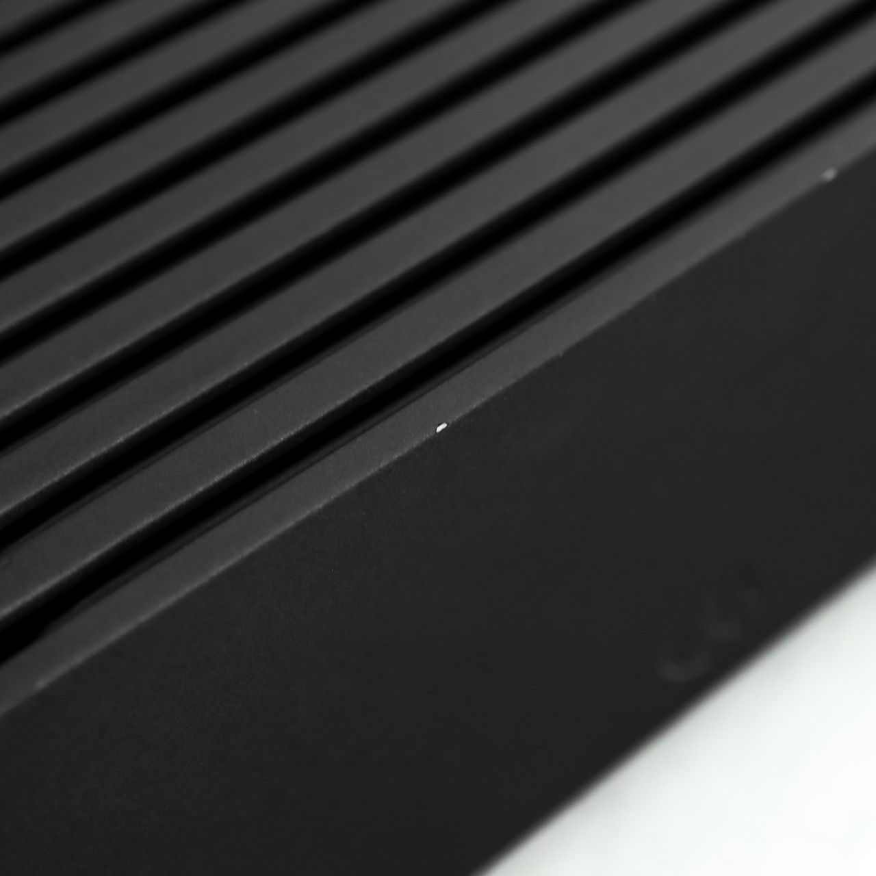 Roon Nucleus+ Network Streamer; RevA; 1TB (82810) 6