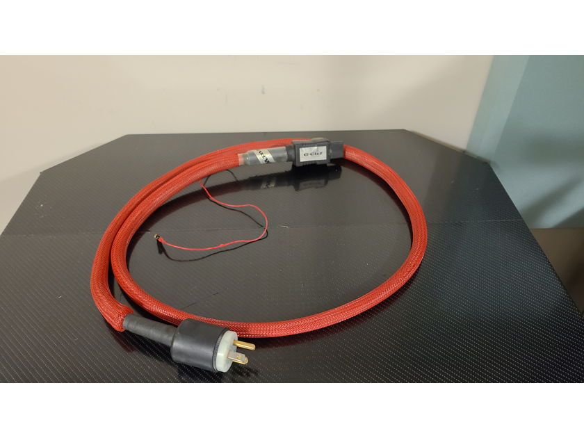 Gutwire G-Clef Power Cable. 2 meters.