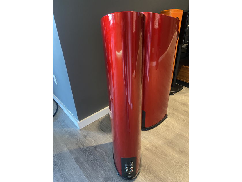 Paradigm Persona 3F Tower Speakers (Custom Candy Apple Red Finish)