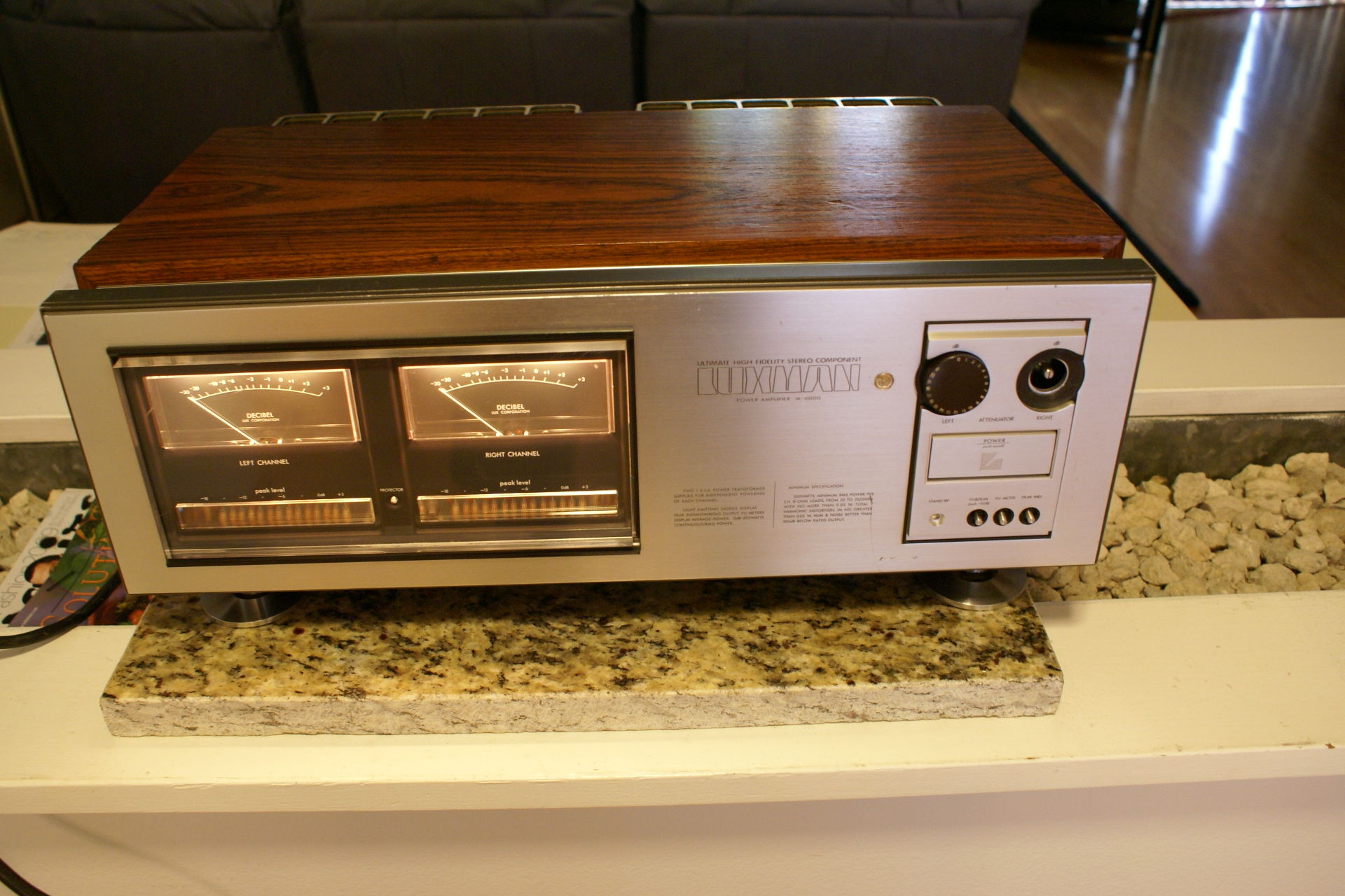 Luxman M-6000