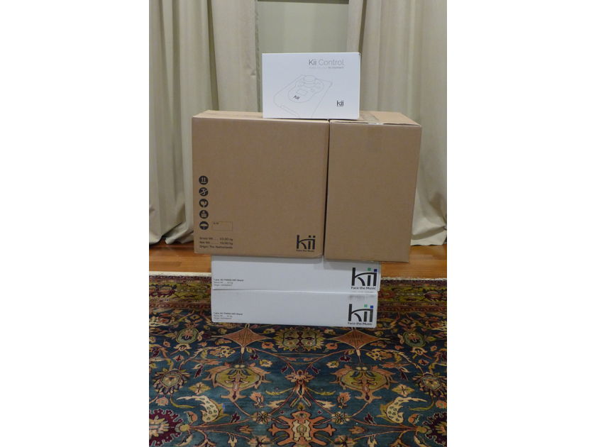 Kii Audio Kii Three with Stands and remote - SEALED
