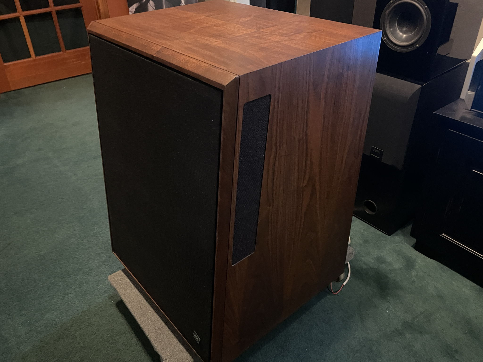 1/pr JBL L-200B Studio Master speakers in excellent sha... 2