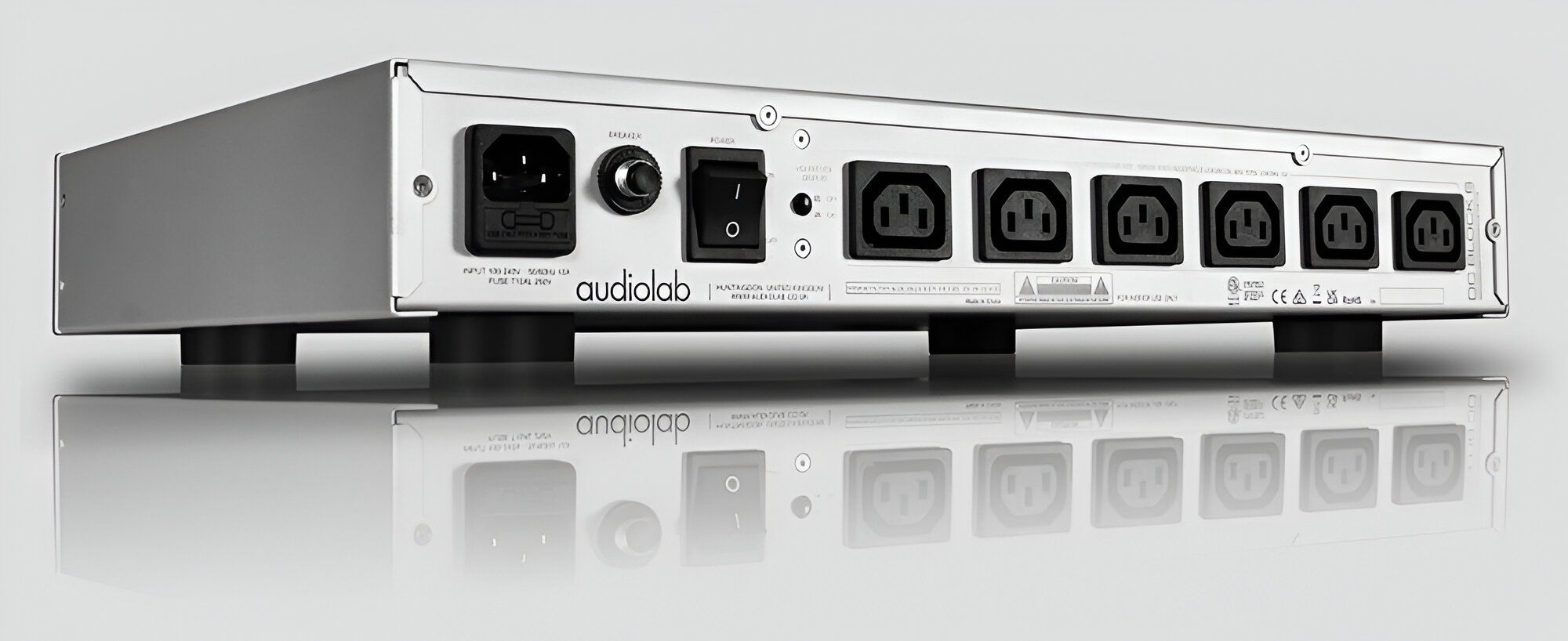 Audiolab DC Block 6 Six-Outlet AC Direct Current Blocke... 4