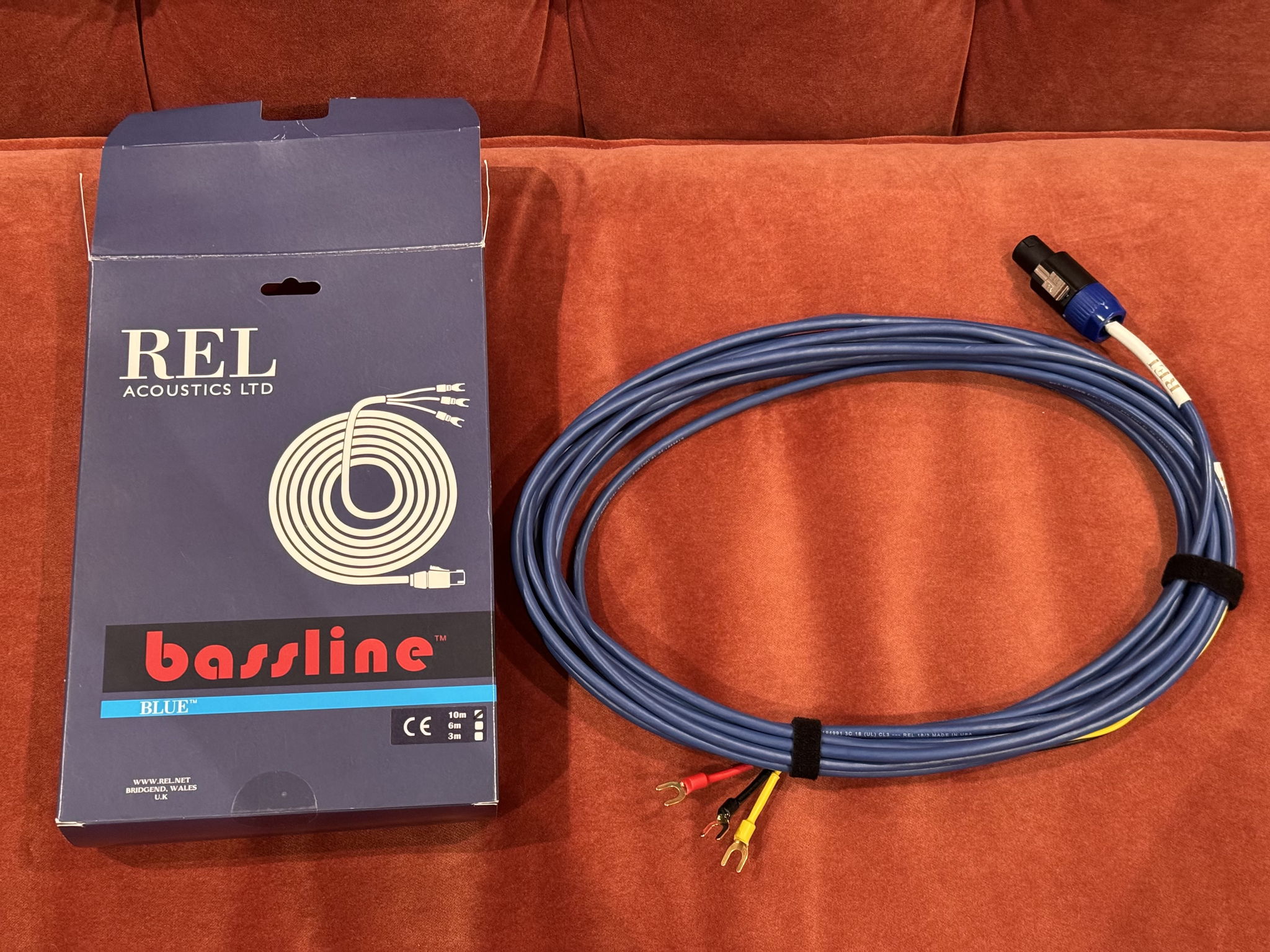 REL  Bassline Blue 10 meter - highest grade subwoofer c...