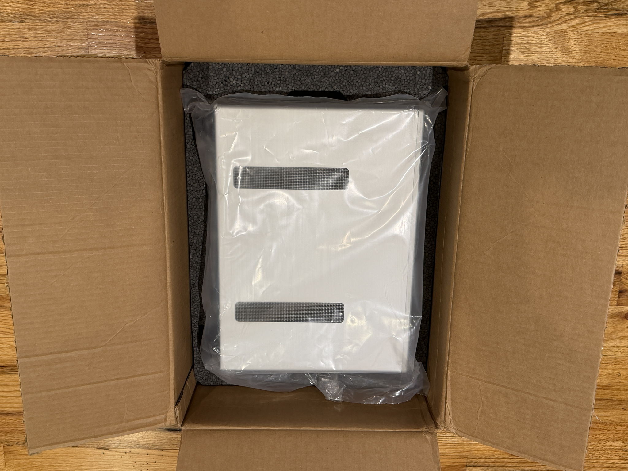 Ayre Acoustics VX-8 Amplifier SILVER NEW 6