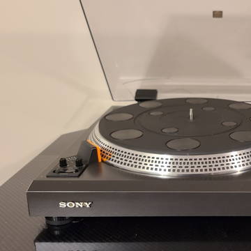 Sony PS-11 Turntable. Direct Drive. Semi-Automatic.